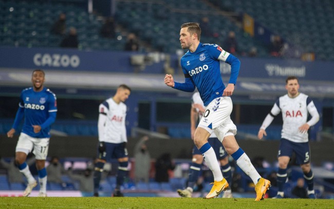 當相同經紀 當相同經紀